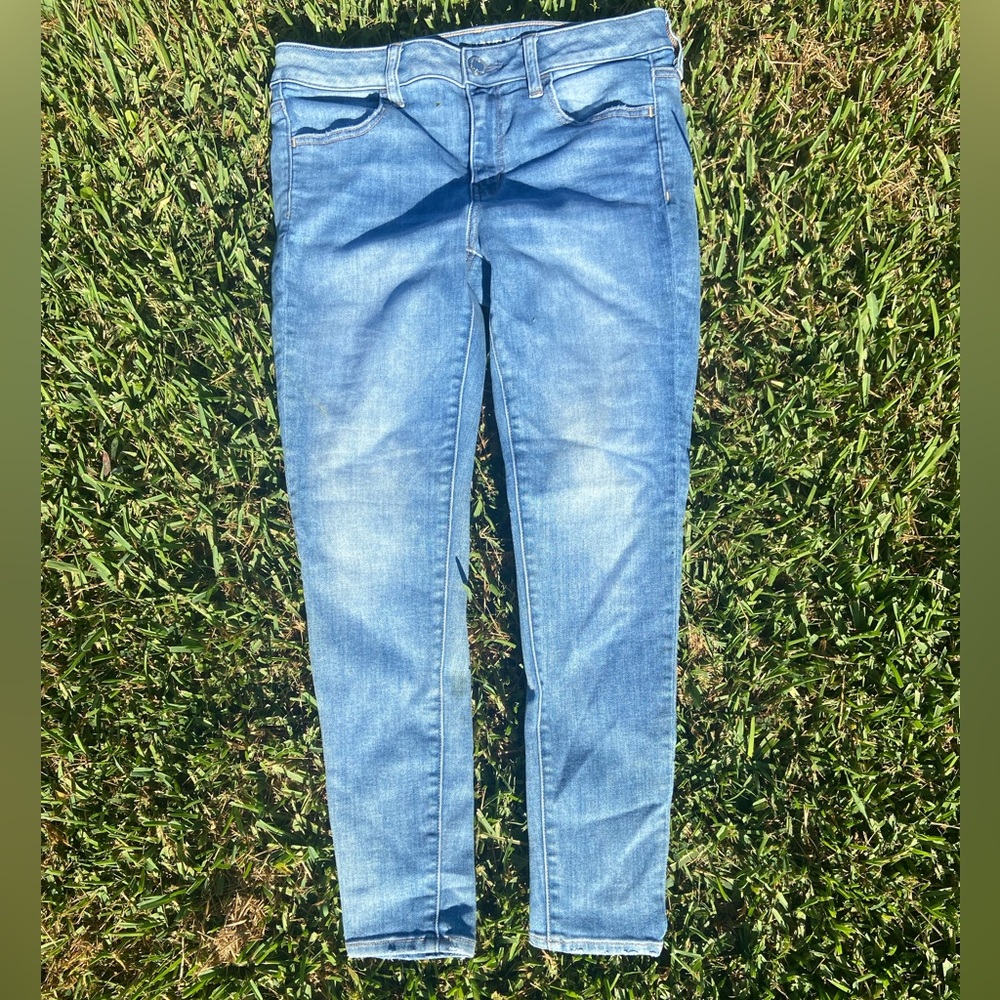 American Eagle super stretch skinny jeans